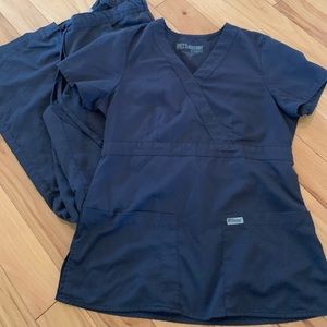 Greys anatomy steel grey scrub set